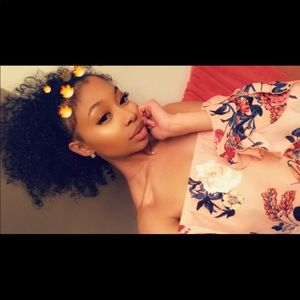 Meet your Posher, Mia